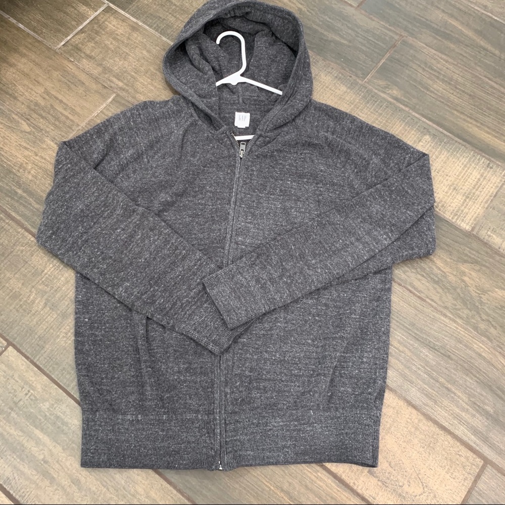 Men’s Gap knit hooded sweatshirt
